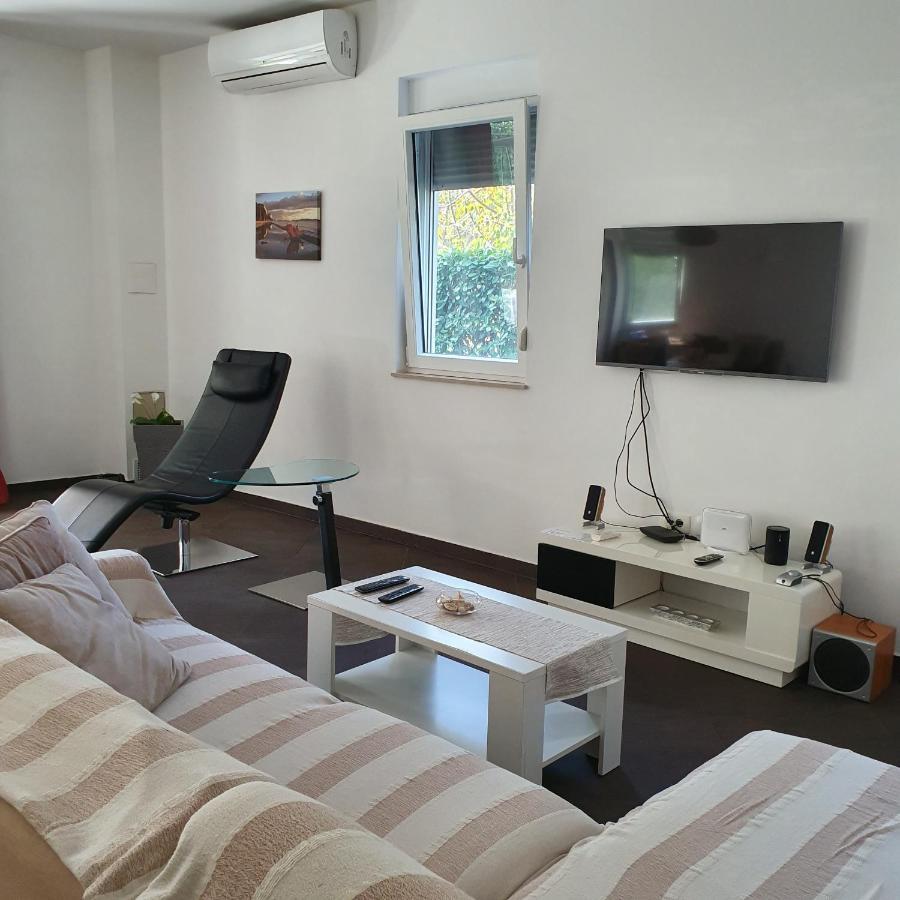 Villa Tea Zara Esterno foto